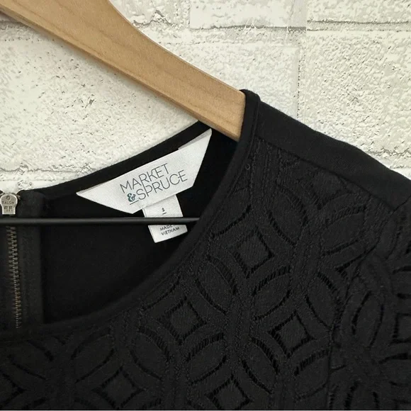 MARKET & SPRUCE Black Lace Overlay Short Sleeve Top - Picture 4 of 8